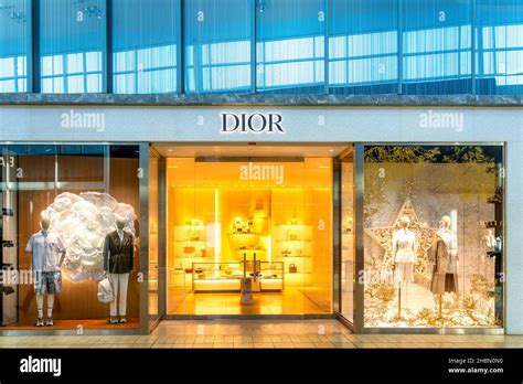 dior stores in yorkdale.